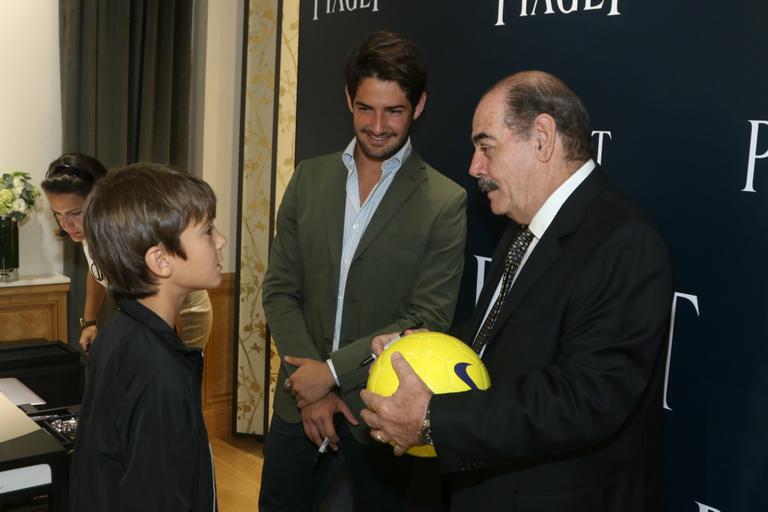 Alexandre Pato e Rivellino: encontro de craques