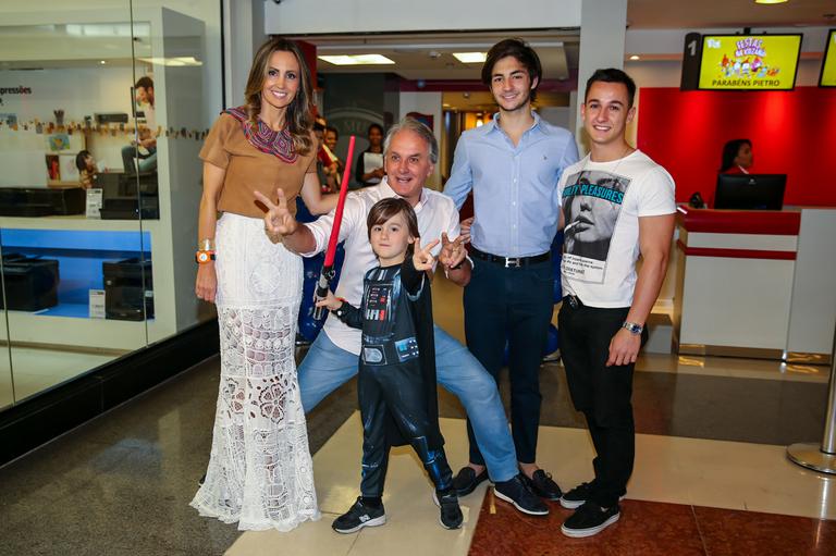 Aniversário de Pietro, filho de Otávio Mesquita e Melissa Wilman