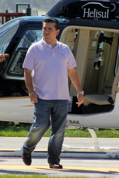 Buddy Valastro passeia de helicóptero no Rio