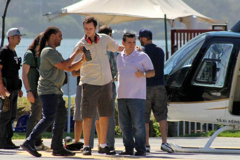 Buddy Valastro passeia de helicóptero no Rio