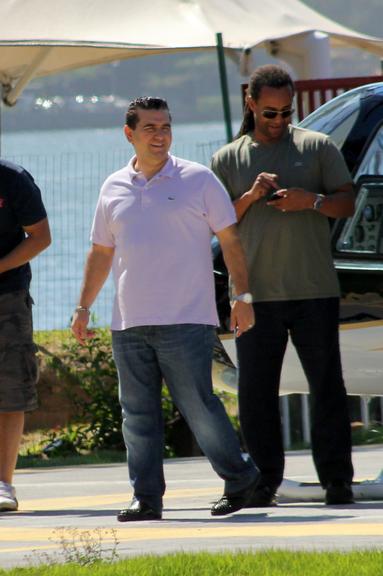 Buddy Valastro passeia de helicóptero no Rio