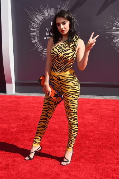 Looks Bizarros VMA