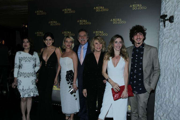 Looks dos vips na festa da novela 'A Regra do Jogo'