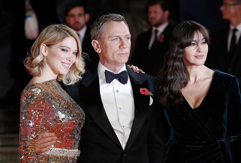 Atores brilham na estreia de '007 Contra Spectre'