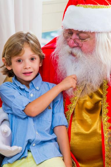 Adriane Galisteu adianta o Natal na casa dos sogros