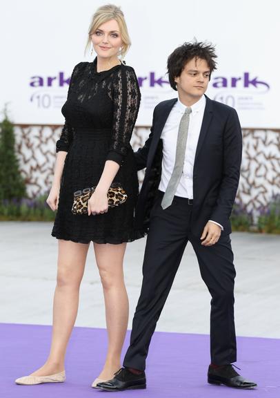 Sophie Dahl tem 1,83m e Jamie Cullum mede 1,64m 