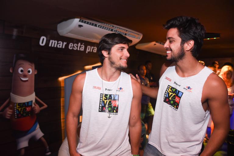  Bruno Gissoni e Rodrigo Simas