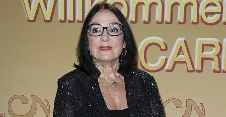 Nana Mouskouri