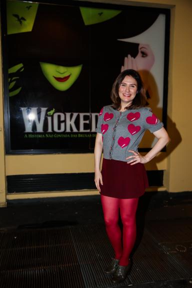 Vips conferem sessão especial do musical Wicked em SP