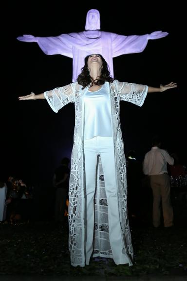 Vips prestigiam show de Gal Costa no Cristo Redentor