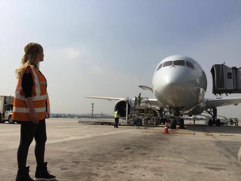 Eliana mostra os bastidores de aeroporto 