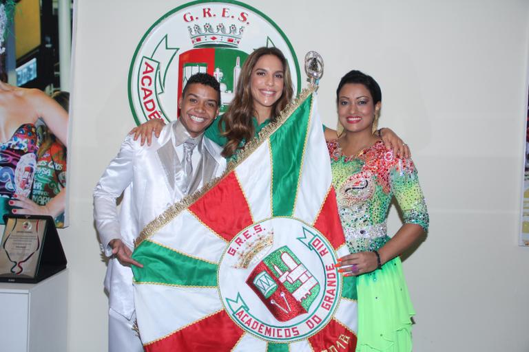 Ivete Sangalo na quadra da Grande Rio