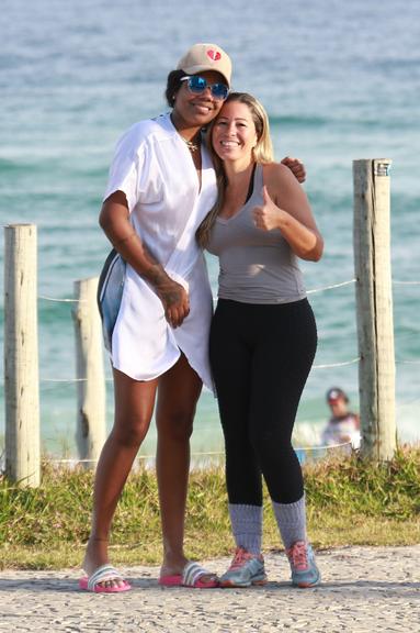 Ludmilla em praia no Rio de Janeiro