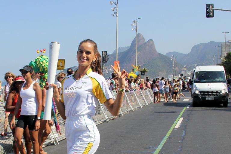 Izabel Goulart