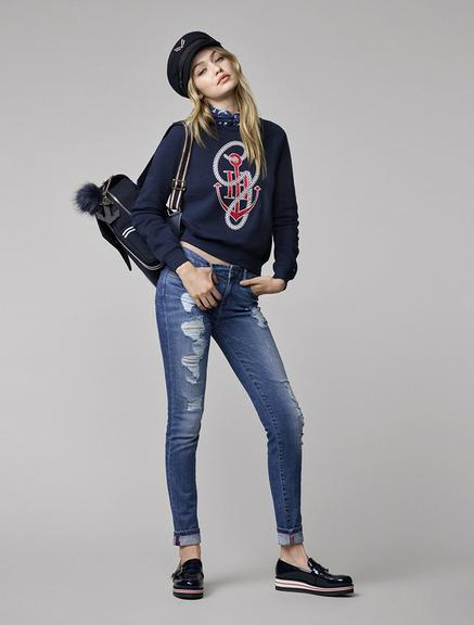 Looks de Gigi Hadid para Tommy Hilfiger