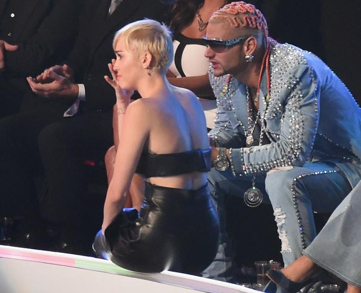 Miley Cyrus e Jesse Helt no VMA 2014