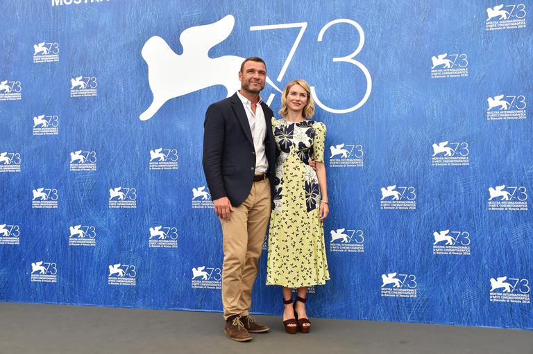 Famosos esbanjam elegância no Festival de Veneza 