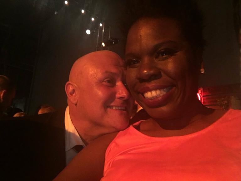 Leslie Jones tieta elenco de 'Game of Thrones' no Emmy