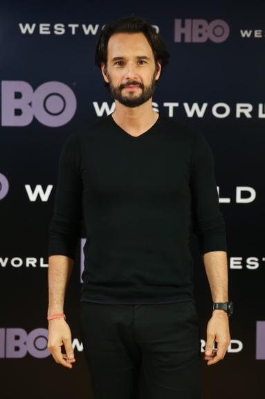 Rodrigo Santoro lança nova série da HBO em SP