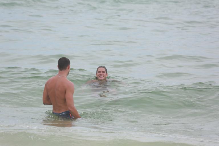 Cauã Reymond e Mariana Goldfarb