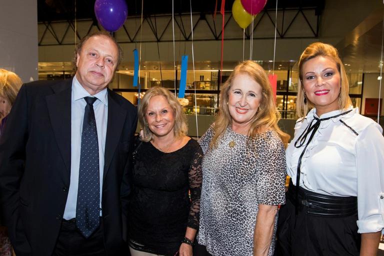 José Lepri, Sonia Esteves, Paula Tenorio e Leticia Avalos