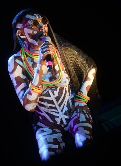 Aos 68 anos, Grace Jones se apresenta em São Paulo