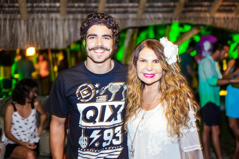 Caio Castro e Elba Ramalho