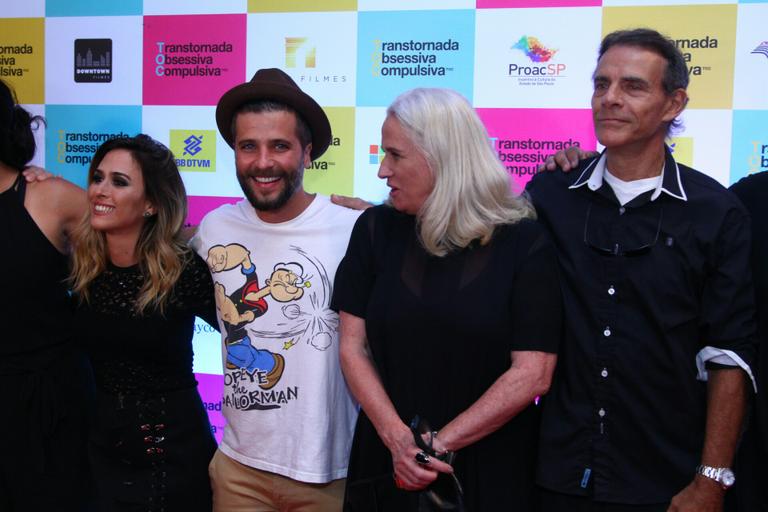 Elenco de 'TOC - Transtornada, Obsessiva, Compulsiva'