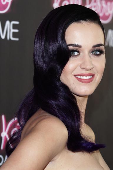 Os vários penteados de Katy Perry 