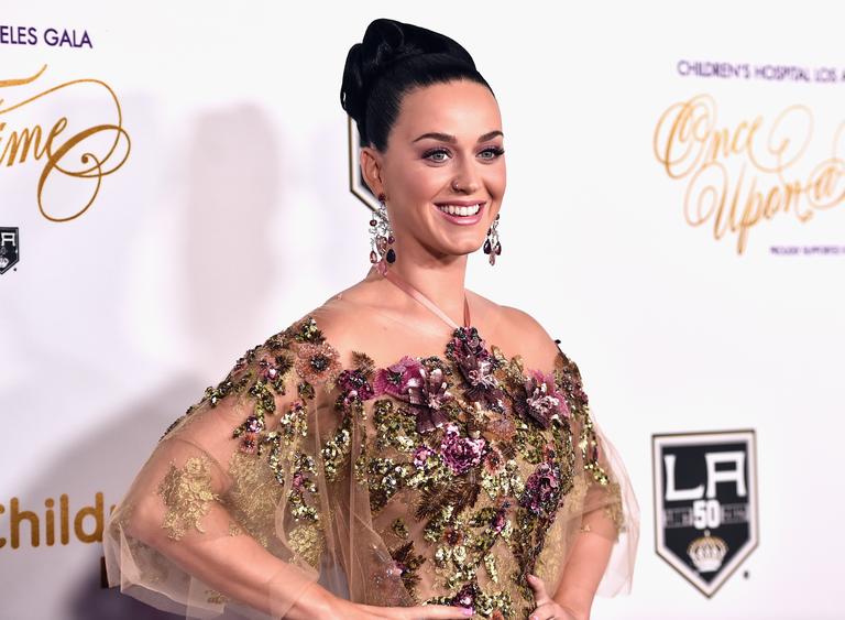 Os vários penteados de Katy Perry 