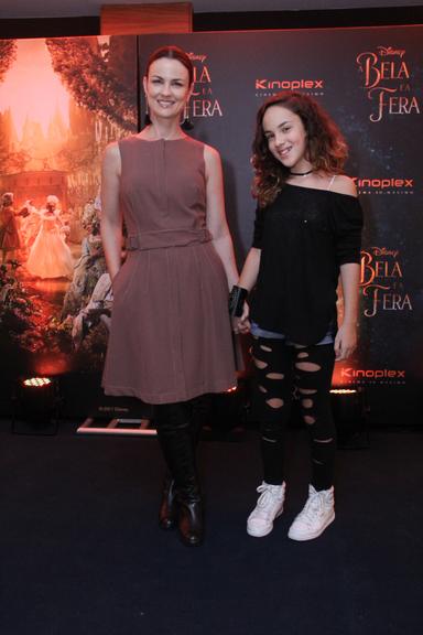 Carolina Kasting e a filha, Cora