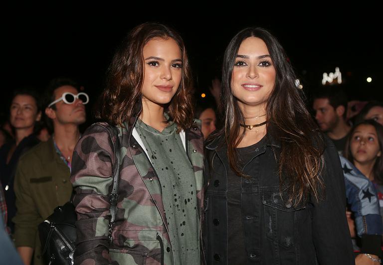 Bruna Marquezine e Thaila Ayala: juntas em festival