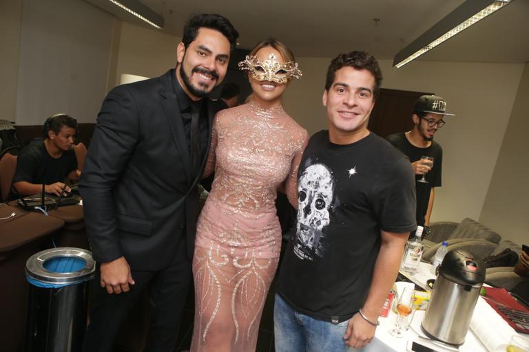 Rodolffo, Rafaella Kalimann e Thiago Martins