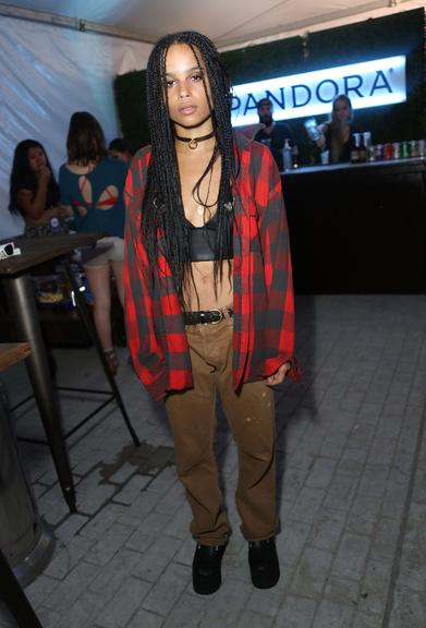 O estilo de Zoe Kravitz em 45 looks da atriz