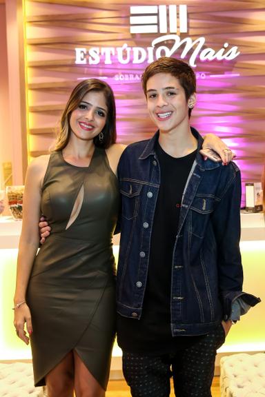 João Guilherme e Naira Ávila