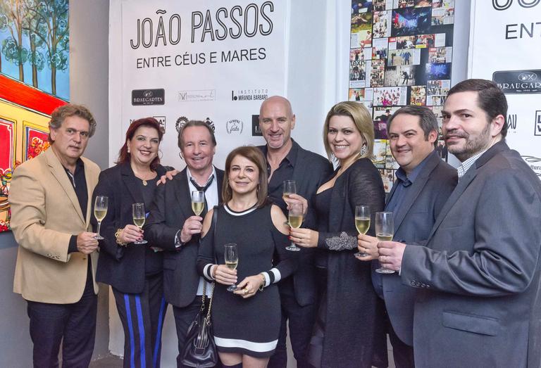 Angelo Derenze, Fatima Salton, João Passos, Sonia Menna Barreto, David Dalmau, Dila e Alexandre Spinola e Francisco Barbaro 