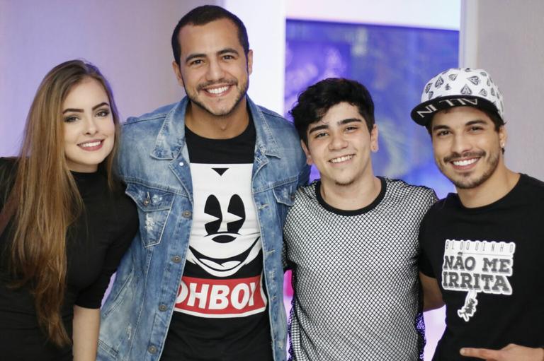 Larissa, Matheus Lisboa, João Fernandes e Douglas Sampaio