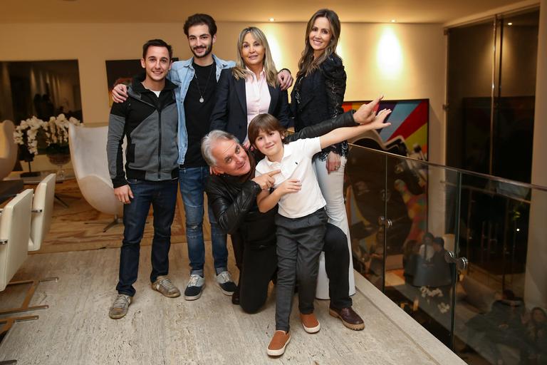 Otavio Mesquita com a família