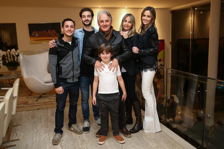 Otavio Mesquita com a família