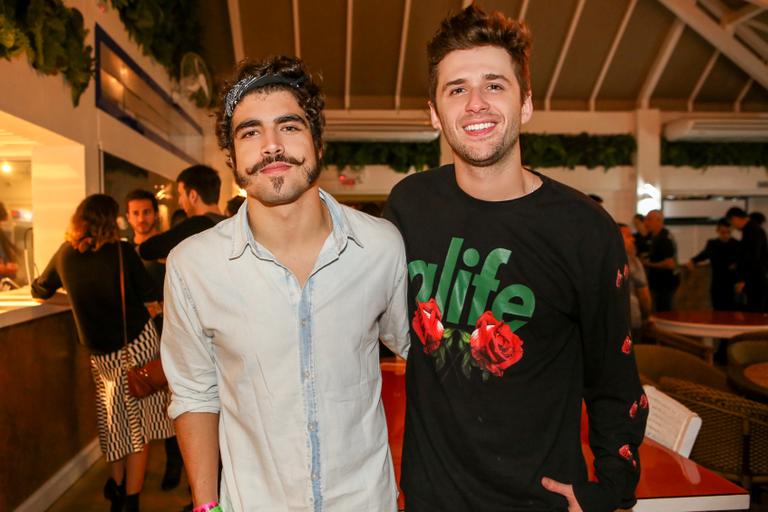 Caio Castro e Gil Coelho