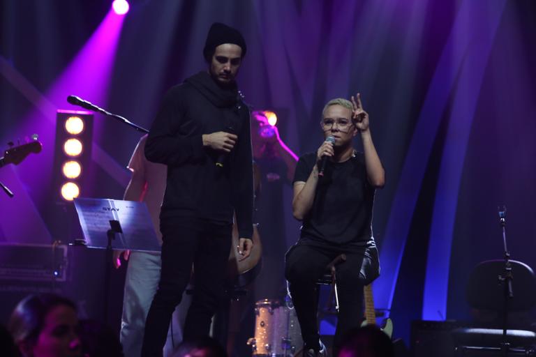 Maria Gadú e Tiago Iorc