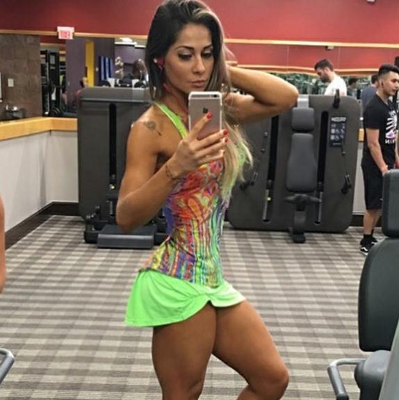 Musa fitness: Inspire-se nos looks de academia de Mayra Cardi