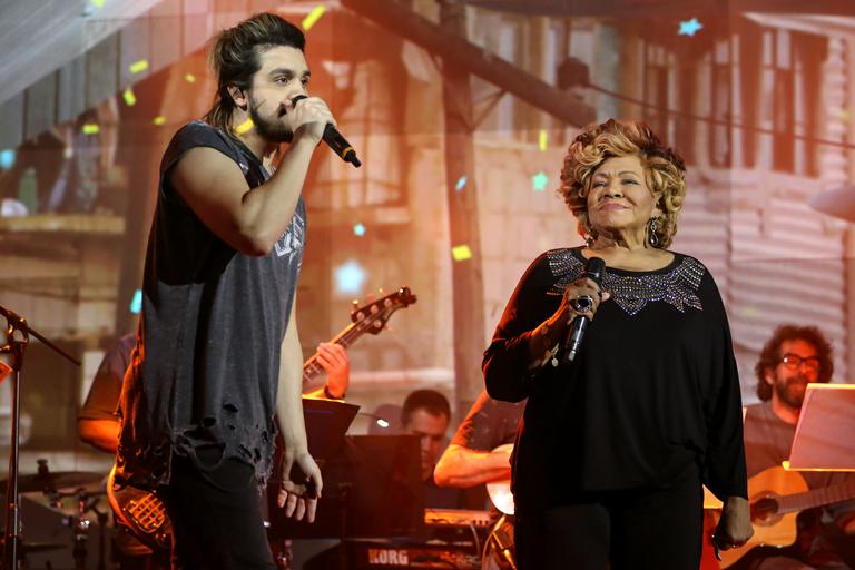 Luan Santana recebe Thiaguinho e Alcione na estreia do programa 'Canta, Luan'