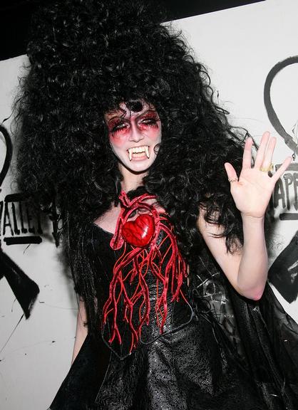 Heidi Klum Halloween Party 2005 (01)