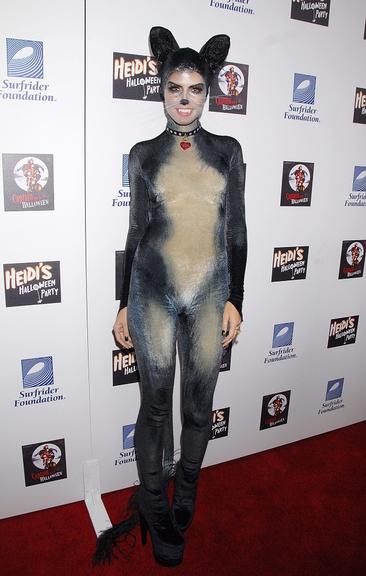 Heidi Klum Halloween Party 2007 (01)