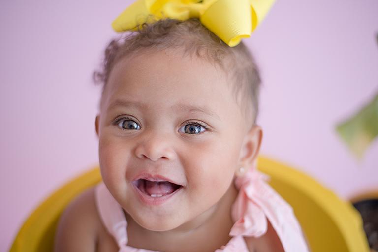 Linda Flor, filha de Roberta Rodrigues, estrela ensaio