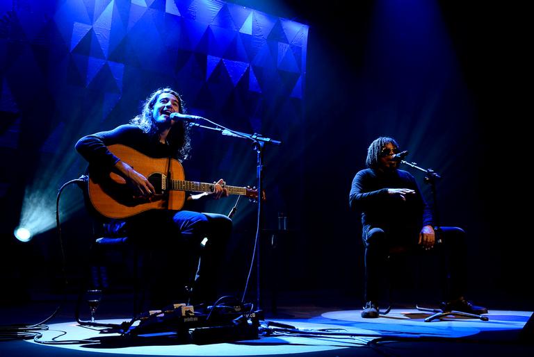 Milton Nascimento e Tiago Iorc