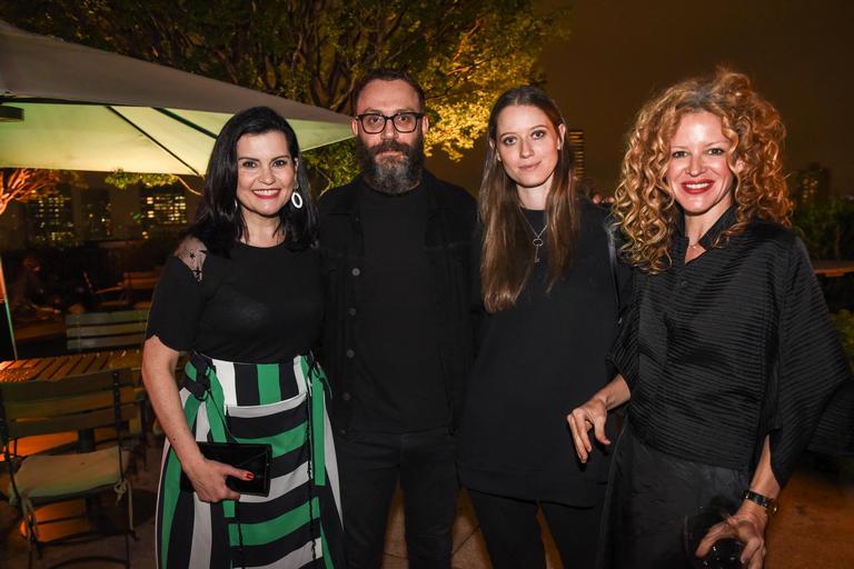 Ana Zambon, Houssein Jarouche, Fabi Mayer e Carol Bueno