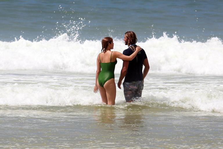 Isabella Santoni e Caio Vaz