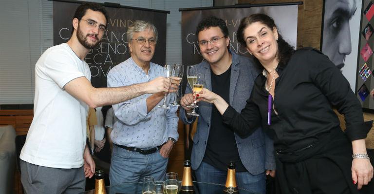 Zeca Veloso, Caetano Veloso, Presidente da Universal Music Brasil Paulo Lima e Paula Lavigne